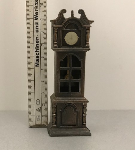 Standuhr bleistiftspitzer - standuhr,