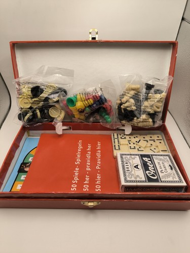 Ein set brettspiele - ein,