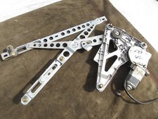 Fensterheber elektrisch vorne links Mercedes-Benz W123 Limousine / T-Modell