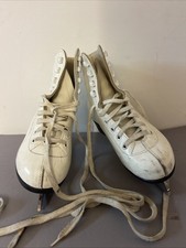 Schlittschuhe, Eiskunstlauf