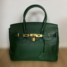 Markenlose Handtasche grün