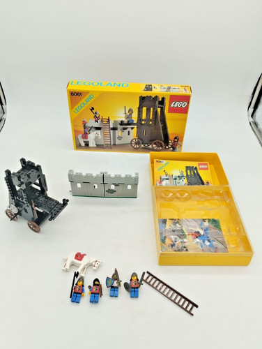 Lego 6061 siege tower plastic - lego,