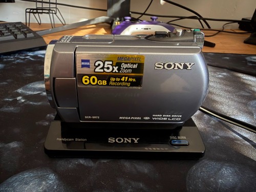Sony dcr sr72 camcorder - dcr-sr72,