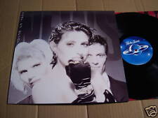 NEWS - SORT PAA HVIDT - LP REPLAY RELP 4707 NL 1990