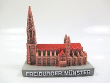 Freiburg Münster Modell Poly Souvenir Germany Deutschland Breisgau