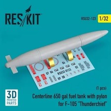 1/32 F-105 Thunderchief 650