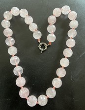 Kette - hübsche ältere