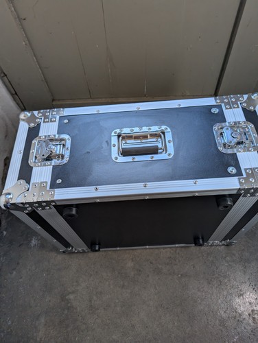 Flight case 6he gebraucht - 19",