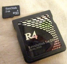 WiFi R4 Nintendo DS / classic / NTR-001 Modul mit 2 GB Micro SD Speicherkarte