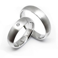 Ein paar Trauringe-Eheringe, Weißgold 585, mit Diamanten (C3519)