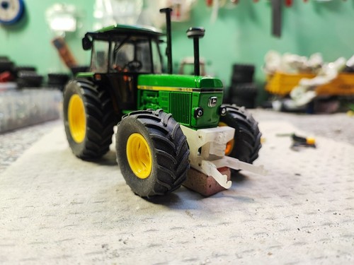 Britains john deere - john,