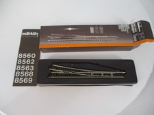 Märklin Spur Z 8563 Gleismaterial Elektromagnetische Weiche rechts in OVP