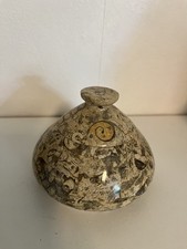 Naturstein Dose Schmuckdose Fossil Muster 10 x 10 x 8 cm