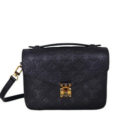 Louis Vuitton Pochette Métis