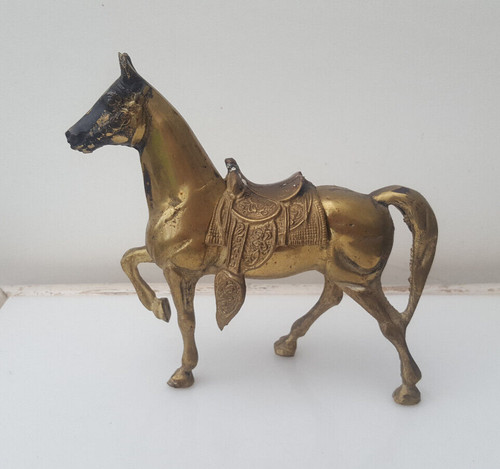 Pferd mit sattel massiv - pferd,