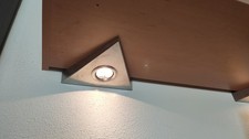 2 Unterbauleuchten