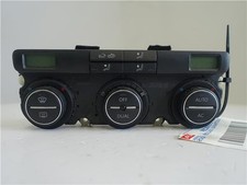 BEDIENUNG KLIMAANLAGE