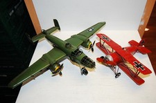 Konvolut 2 alte Blech Militär