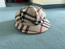 Burberry London, Kappe mit Schirm, Baskenmütze, Ballonmütze, Größe S