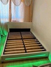 Bett 2m Länge, 1m40cm Breite