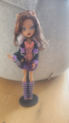 Clawdeen wolf monster high - clawdeen,