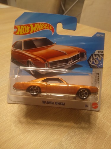 Hot wheels buick - hot,