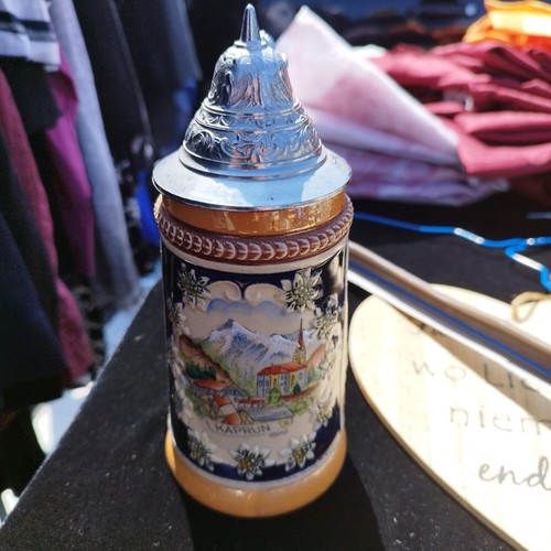 Dekorativer bierkrug aus - dekorativer,