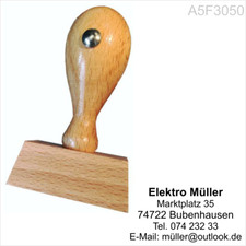 Holzstempel personalisiert