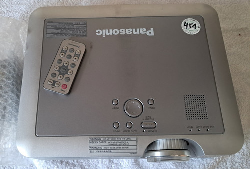Panasonic beamer lc75e - beamer, pt-lc75e