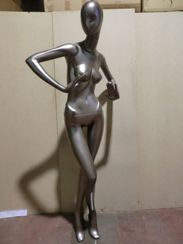 Mannequin schaufensterpuppe - mannequin,