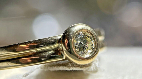 750 gold ring mit - ring, schönem