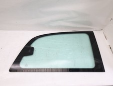 Scheibe Mercedes VITO BUS 639 6396720213 11-2010