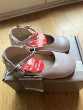 Luxury Baby Shoe Marke