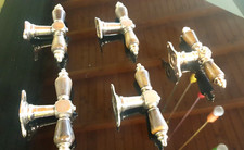 Fenstergriffe , Fensterolive 