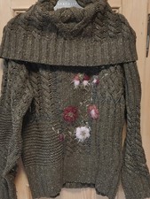 Pullover Im Trachtenstil Gr. 36 von Amann , Wolle mit Interessanten Details