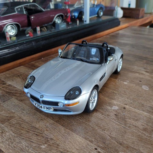 Kyosho bmw 18 - z8, 1/18