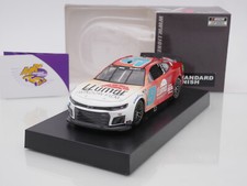 Lionel Racing CX92223LLUCL # Chevrolet NASCAR 2022 Chase Elliott - Llumar 1:24