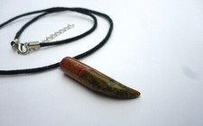 Unakit Anhänger Stoßzahn Horn 3cm bunter Unakit an Schmuckband Halskette 1 Stück