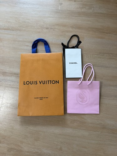 Louis vuittons chanel - vuittons,,