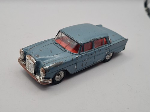 Gama mercedes 220s - mercedes,
