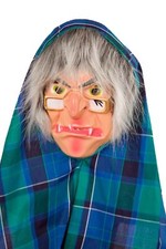Hexenmaske mit Kopftuch und