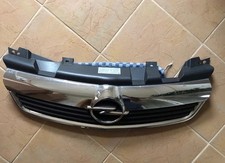 Opel Zafira B Kühlergrill
