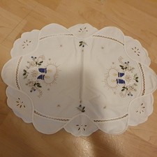 Weihnachtsdeckchen Blau Mitteldecke  Vintage Klein Bestickt Kerze Oval Weiß 