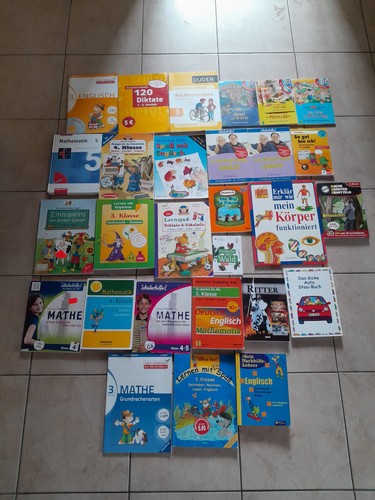 Schulbücher,Schulhefte,Grunds