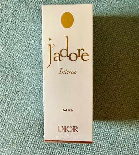 Adore 100 ovp 129 - j, ovp: