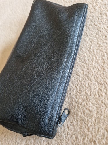 Alte pfeife mit ledertasche - alte,