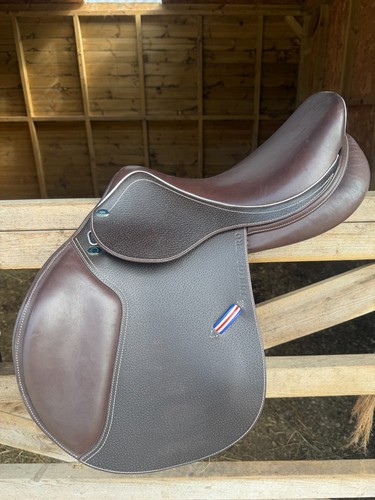 John whitaker junior pro - whitaker,
