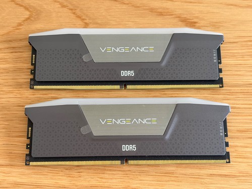 Corsair vengeance rgb - vengeance, 2x16gb