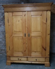 BIEDERMEIER   KLEIDERSCHRANK