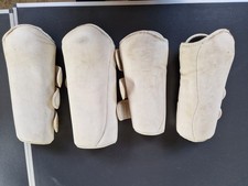 4 Stück Gamaschen, Eskadron, weiß, Turniergamaschen, Dressurgamaschen